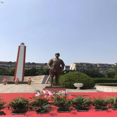 粟裕将军塑像揭幕仪式