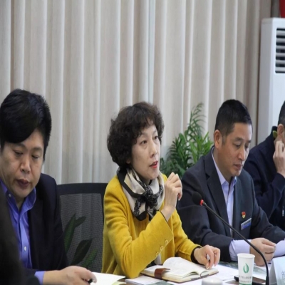 组织召开应急疏散通道专项座谈会